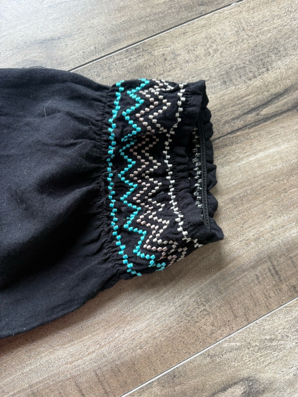 le chateau Black Mini Dress with Turquoise & Embroidery Size Medium - Picture 4 of 7